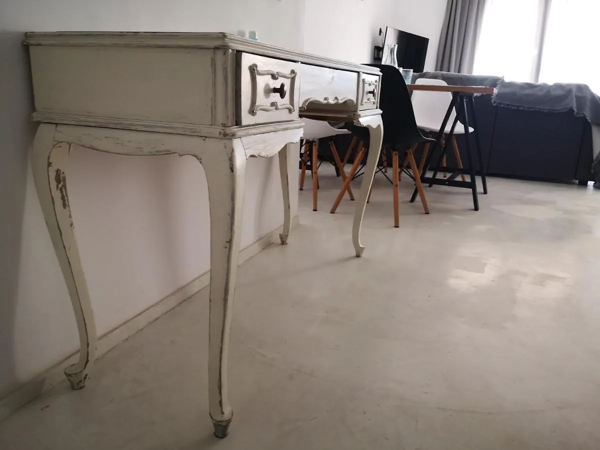 M-Vibes Mykonos Suites カラファティス アパートホテル