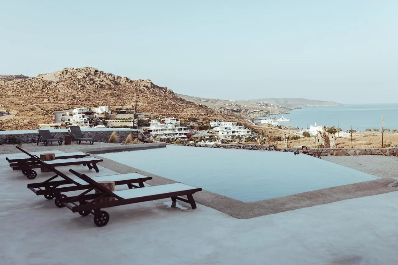 M-Vibes Mykonos Suites カラファティス アパートホテル