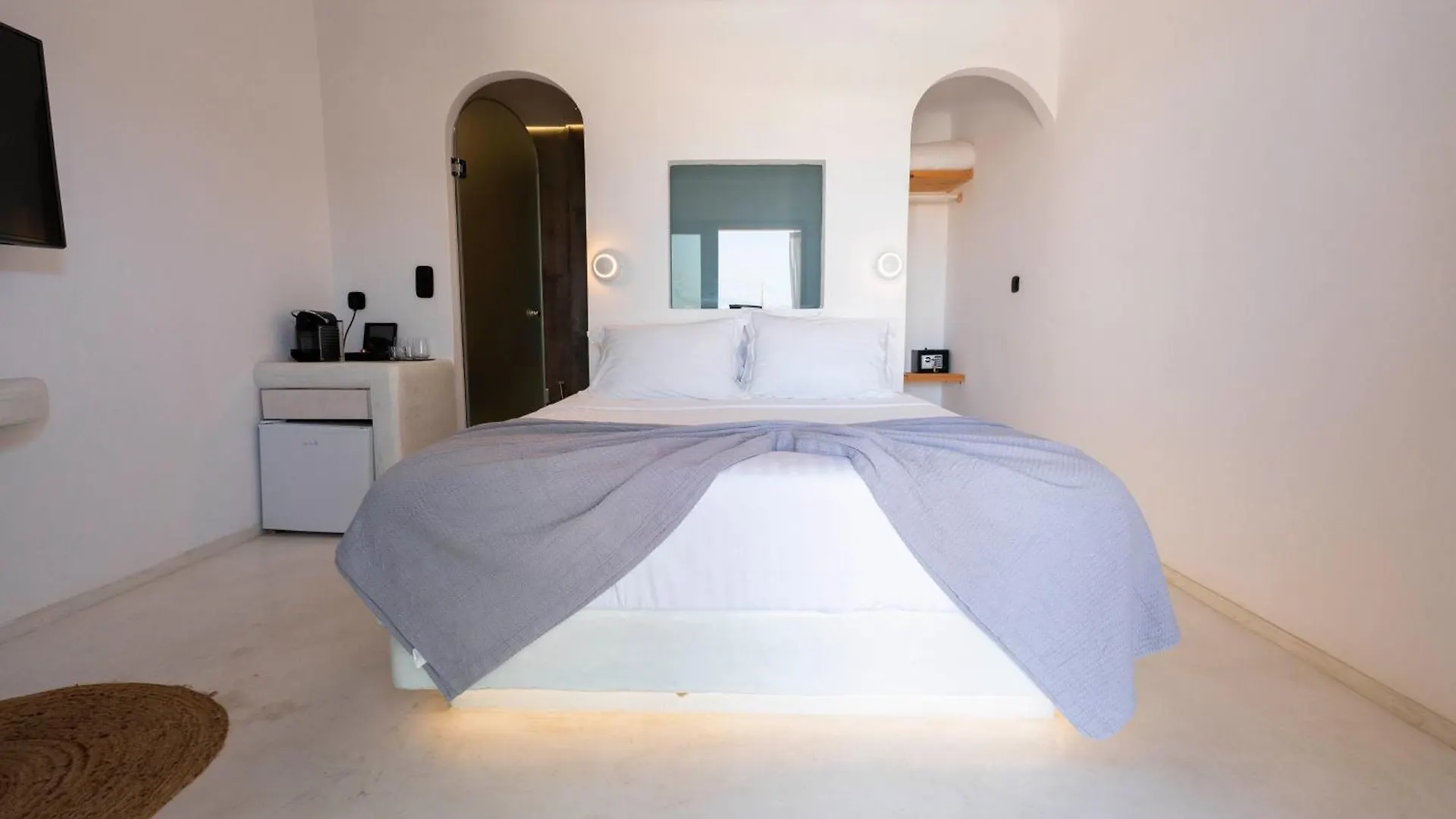 アパートホテル M-Vibes Mykonos Suites カラファティス