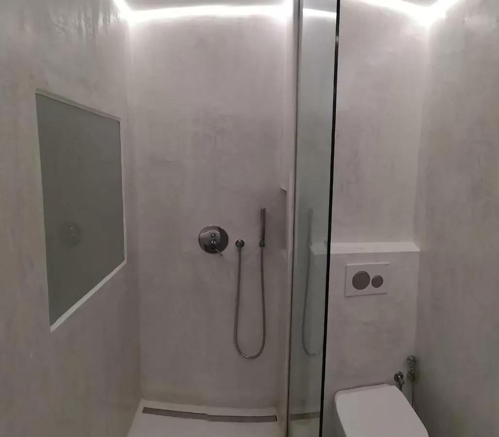 M-Vibes Mykonos Suites カラファティス
