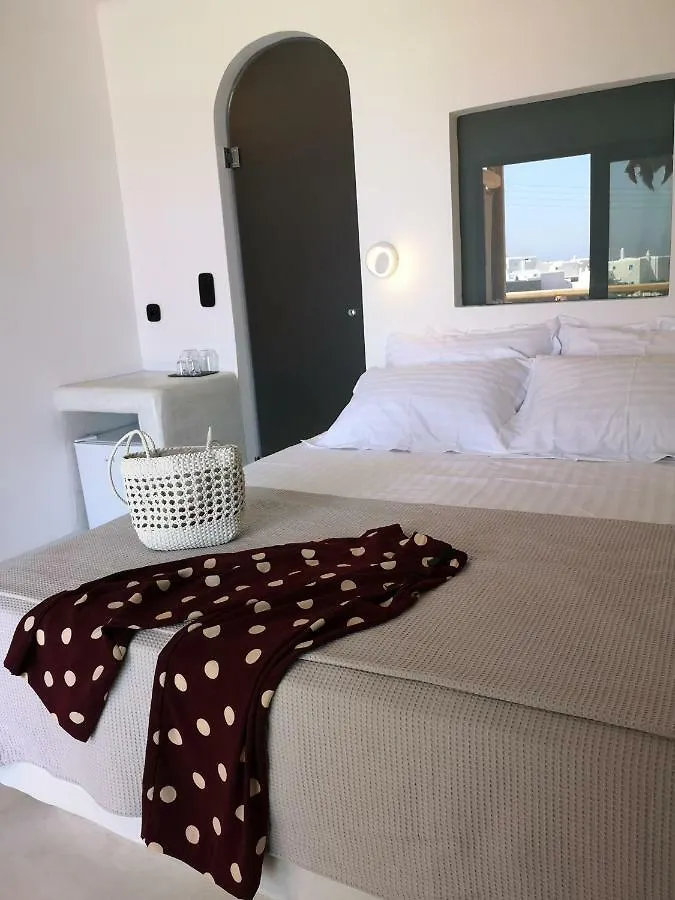 アパートホテル M-Vibes Mykonos Suites カラファティス
